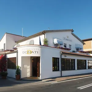 https://hotel-tirreno.it-tuscanyhotel.com