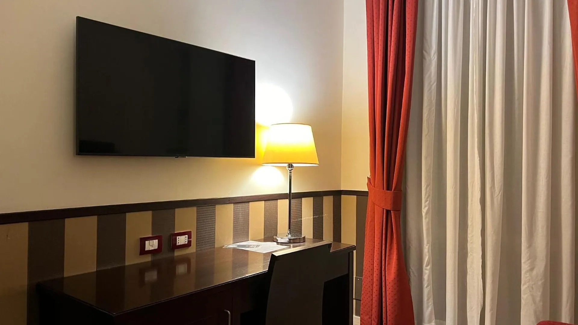 Hotel Garda Roma