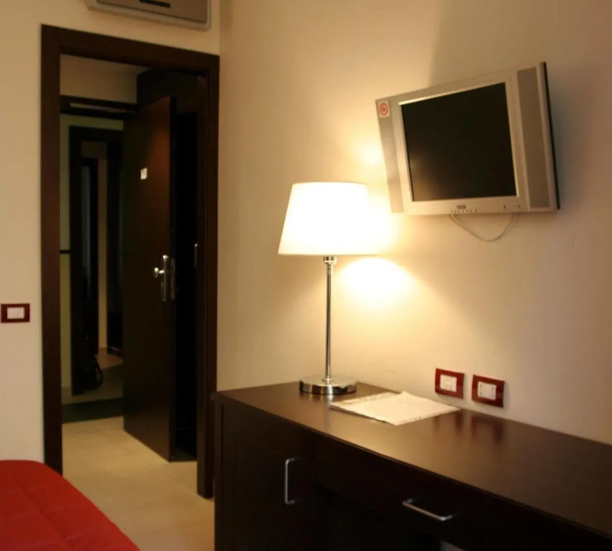 Hotel Garda Róma 3*,